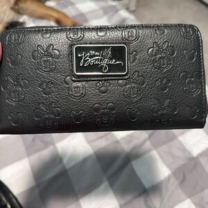 Disney Wallet